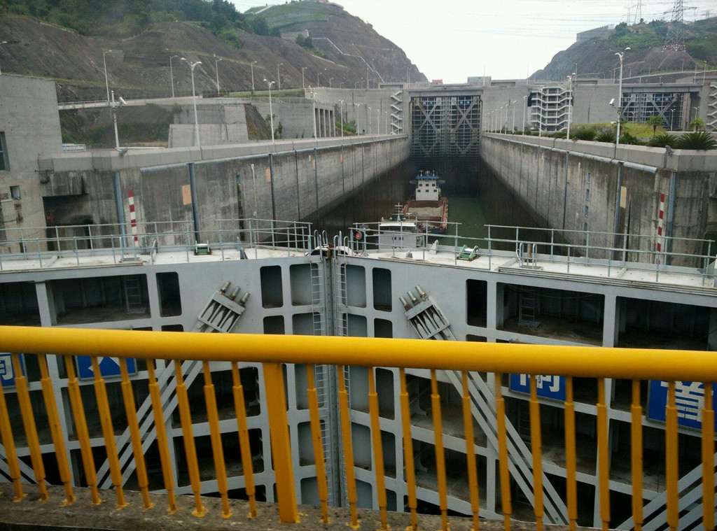 宜昌记行(一)三峡大坝,葛洲坝,大撤退园