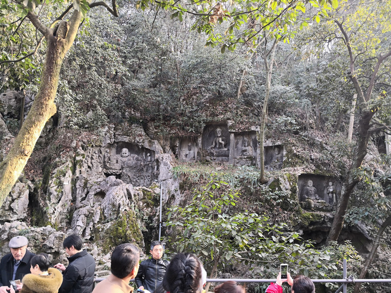 灵隐飞来峰景区内:飞来峰造像