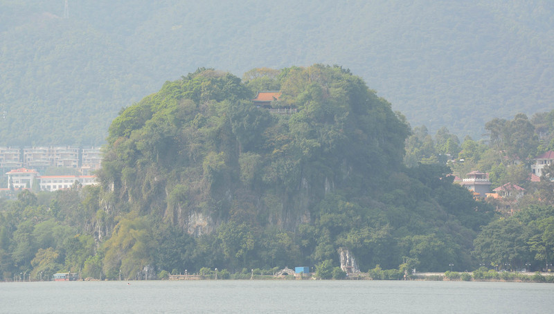 仙掌岩.