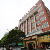 岳阳金茂大酒店八字门北港路店