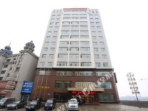 价格查询,通化东方假日酒店信息,酒店地址:新站路16号; 涵盖酒店周边