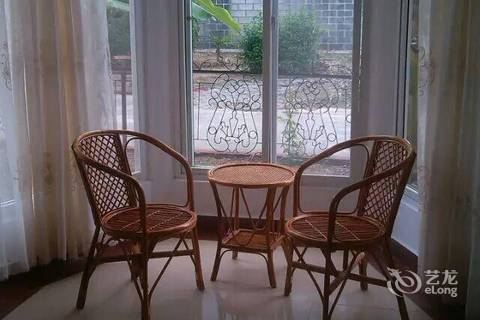 北海白金花园31号蜗居预订价格,联系电话\位置