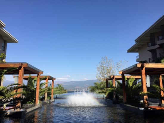 西昌邛海湾柏栎度假酒店
