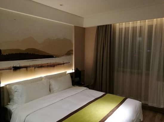 保定东站河大新区亚朵酒店预订价格,联系电话