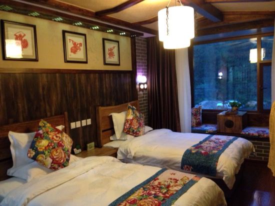 五台山易安客栈预订价格,联系电话\位置地址