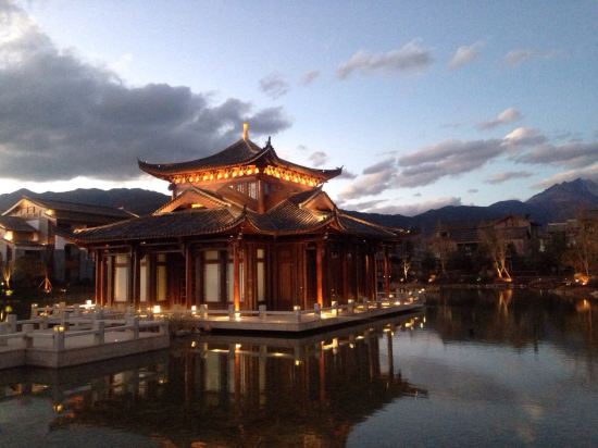丽江金茂君悦酒店预订价格,联系电话\位置地址