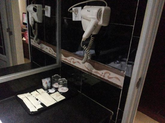 台山台城裕丰酒店预订价格,联系电话\位置地址