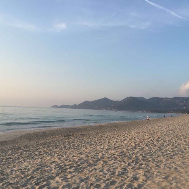 清晨的海滩