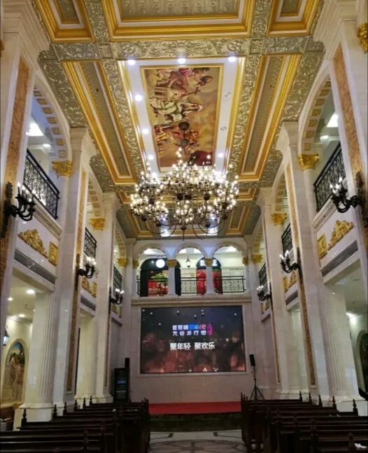 光谷多莫大教堂好玩吗,光谷多莫大教堂景点怎