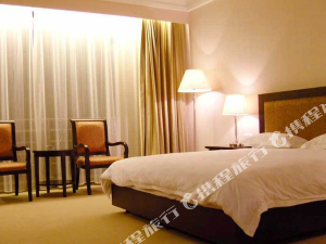 赣州龙南富业大酒店
