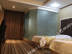 什么酒店的床高一点 200s1d000001ek3x17E98_R_300_225.jpg