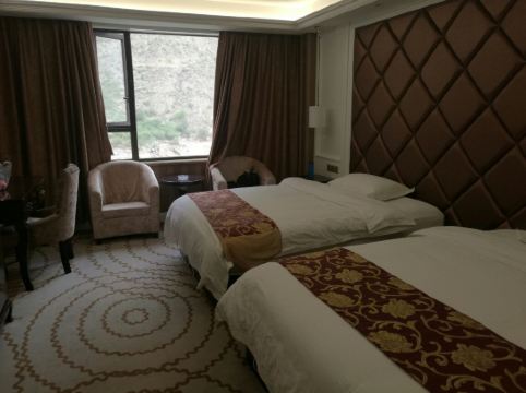 丹巴美人谷大酒店