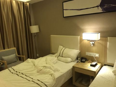 蓝田兰朵商务酒店