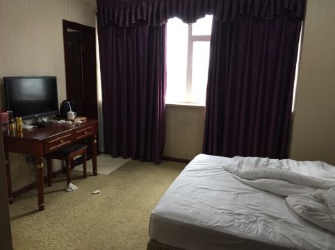 邛崃龙腾大酒店