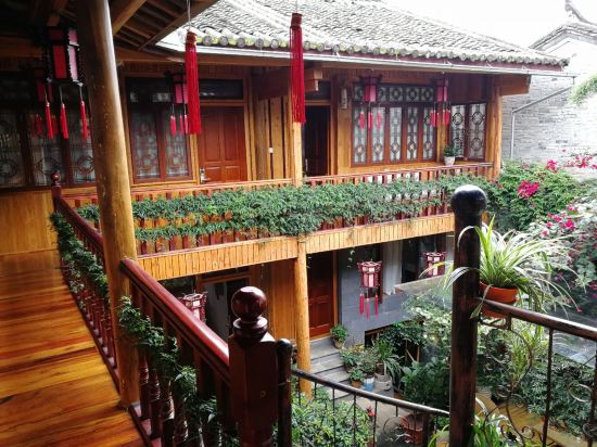 腾冲静雅居客栈
