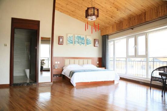 长白山美人松双平假日酒店