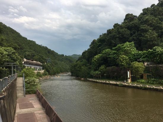 重庆秀泉映月温泉花园酒店