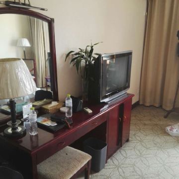 成都新津丽津酒店