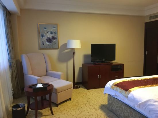 诸城华玺大酒店点评