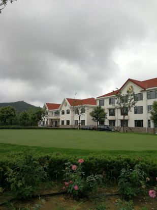 龙口烟台市南山国际高尔夫俱乐部