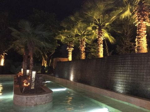 弥勒泊心温泉酒店