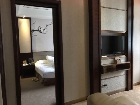 石台护航假日酒店