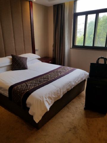 霞浦千禧之家假日酒店