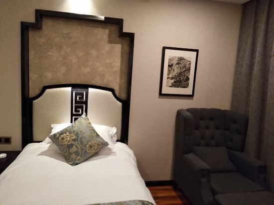 横店风雅颂酒店