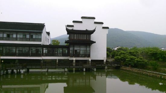 苏州陆巷古村假日酒店预订价格,联系电话位置地址【携程酒店】