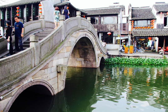 西塘塘东街                                 西塘酒吧一条街